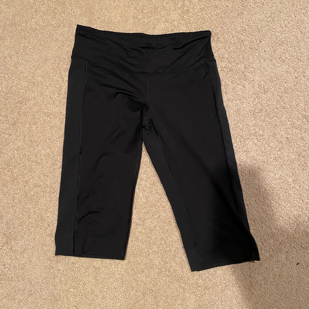 Lulu lemon cropped pants!